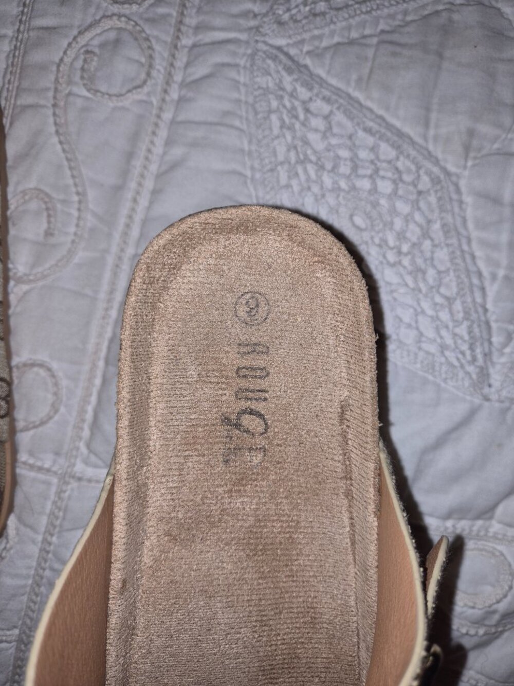 Rogue Platform Sandles - Picture 5 of 6